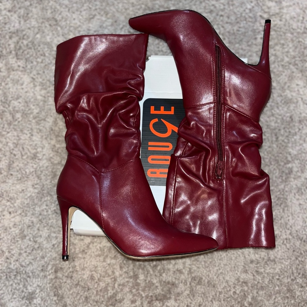 Heeled boots